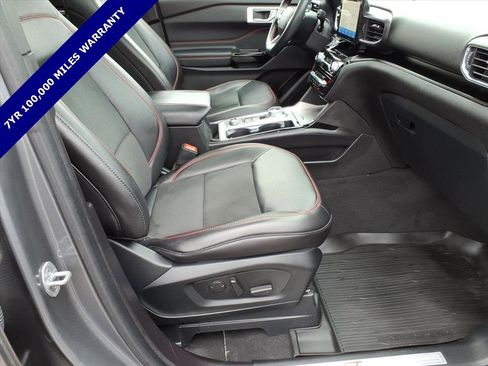 Used 2022 Ford Explorer ST-Line w/ Class IV Trailer Tow Package image 8