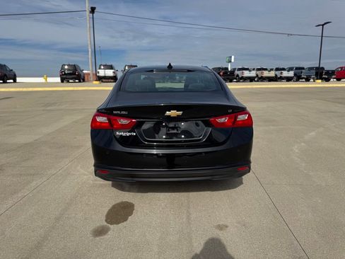 Used 2024 Chevrolet Malibu LT image 4