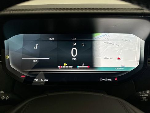 New 2026 Land Rover Range Rover Long Wheelbase SE image 31