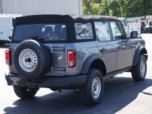 New 2025 Ford Bronco 4-Door image 10