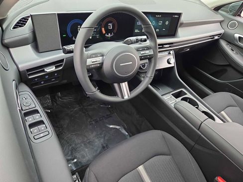 New 2026 Hyundai Sonata SEL FWD image 10