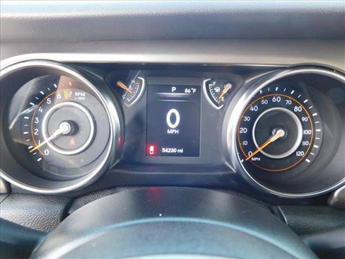 Used 2020 Jeep Gladiator Sport w/ Quick Order Package 24S AWD/4WD image 16