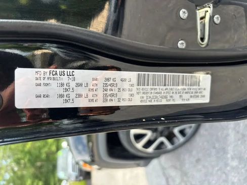 Used 2018 Jeep Compass Limited AWD/4WD image 27