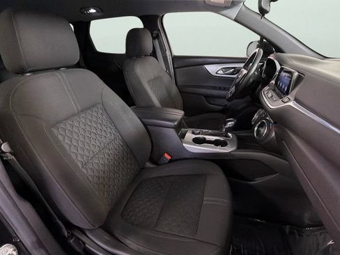 Used 2019 Chevrolet Blazer LT FWD image 33