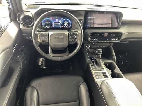 Used 2024 Toyota Land Cruiser image 22