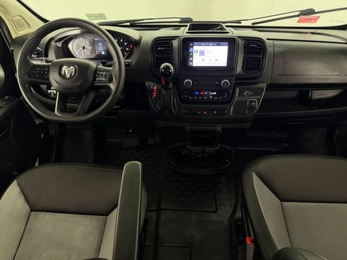 Used 2025 RAM ProMaster 2500 w/ Convenience Group FWD image 14