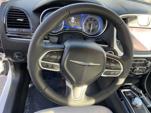 Certified 2023 Chrysler 300 Touring image 15