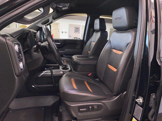 Used 2022 GMC Sierra 2500 AT4 w/ Gooseneck/5TH Wheel Package AWD/4WD image 16
