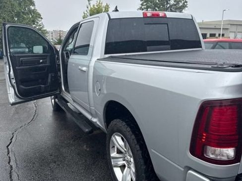Used 2013 RAM 1500 Sport w/ Sport Premium Group AWD/4WD image 17