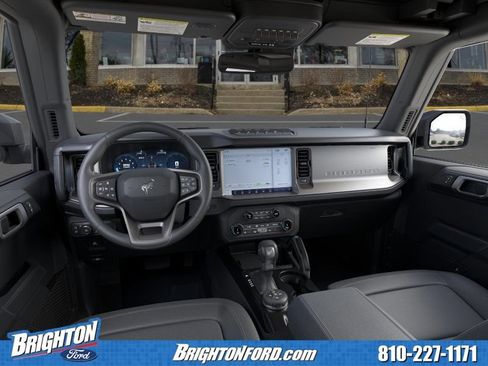 Used 2026 Ford Bronco Badlands AWD/4WD image 9