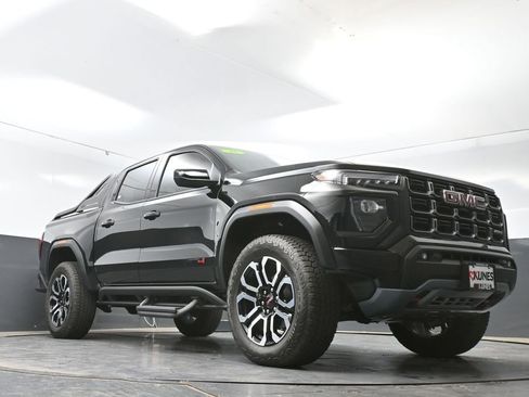Used 2025 GMC Canyon AT4 w/ Nightfall Edition AWD/4WD image 52