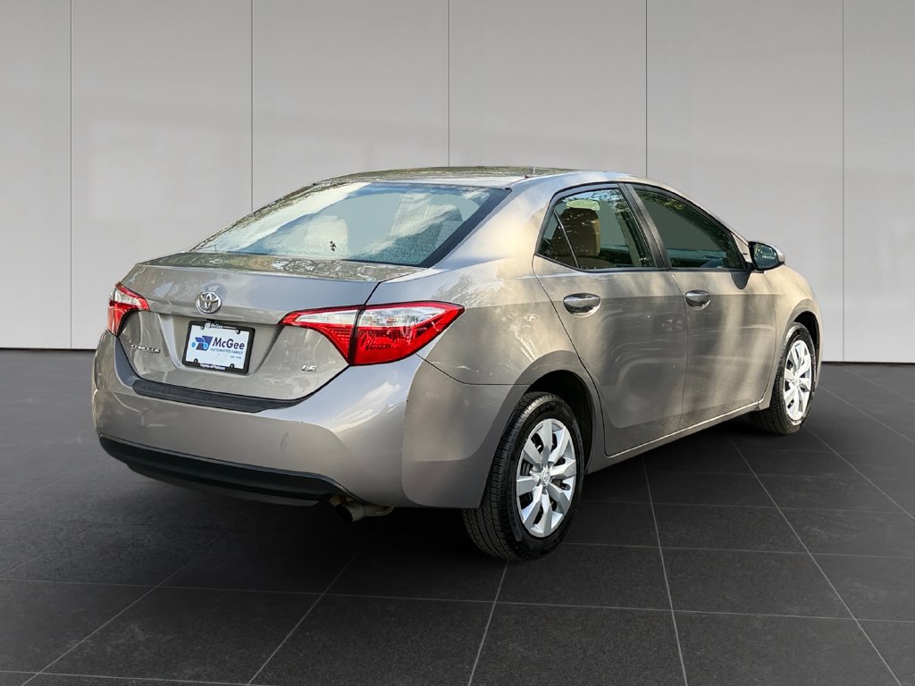 Used 2014 Toyota Corolla LE FWD image 5