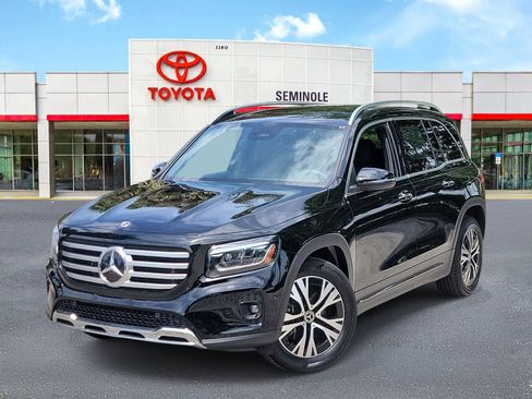 Used 2025 Mercedes-Benz GLB 250 image 1