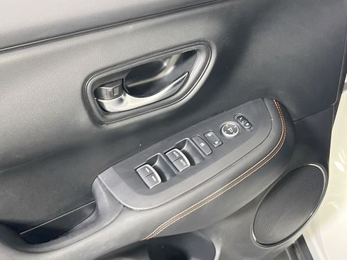 Used 2023 Honda HR-V Sport image 17