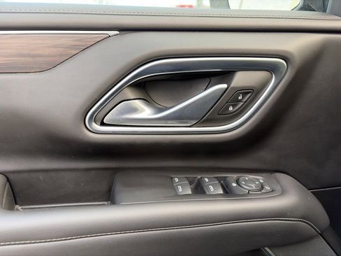 Used 2022 Chevrolet Tahoe 2WD image 16