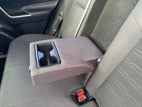 Used 2023 Toyota RAV4 SE image 34