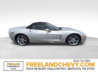 Used 2005 Chevrolet Corvette Convertible w/ Preferred Equipment Group RWD video 2