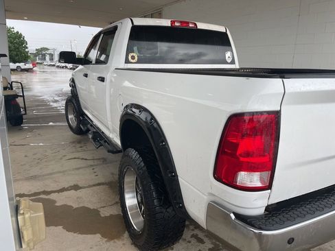 Used 2015 RAM 2500 Tradesman w/ Chrome Appearance Group AWD/4WD image 11