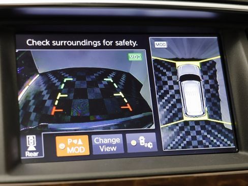 Used 2020 Nissan Armada SL w/ Premium Package image 11