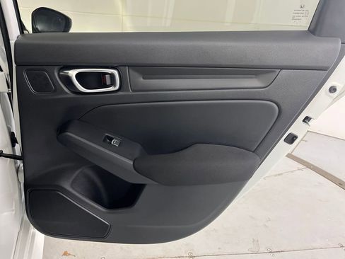 Used 2025 Honda Civic Sport image 30