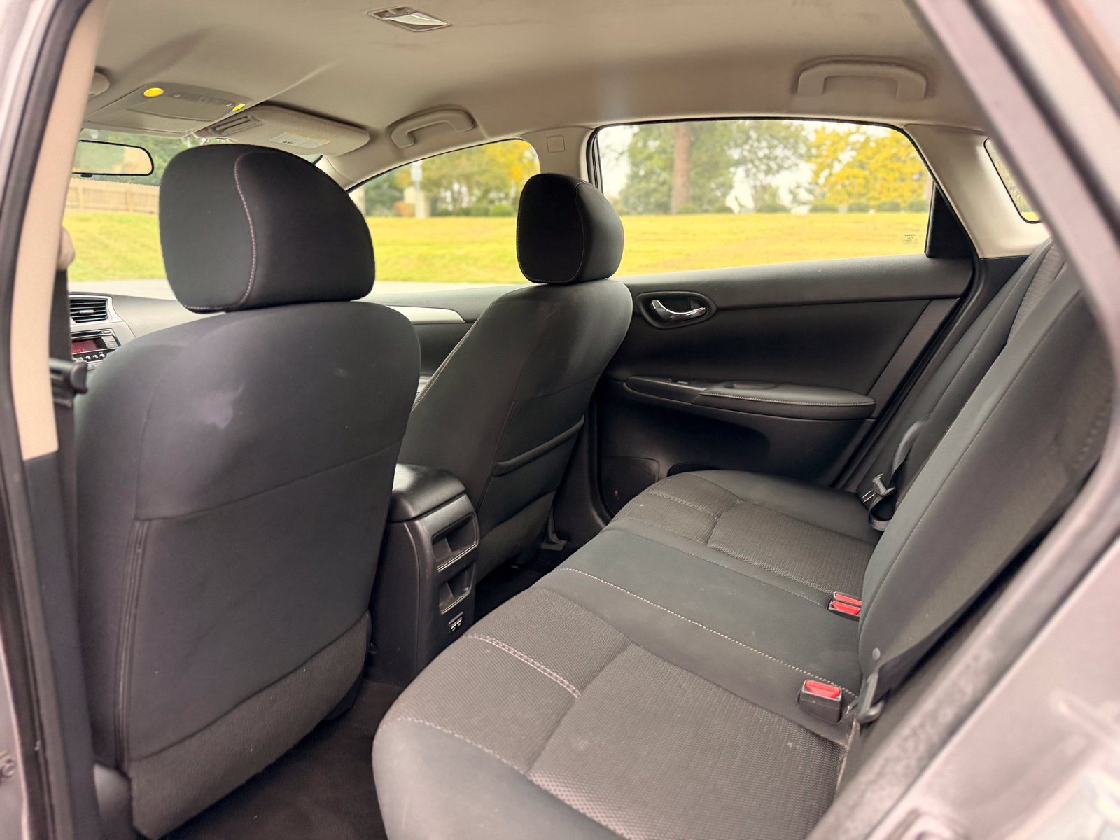 Used 2017 Nissan Sentra S FWD image 14