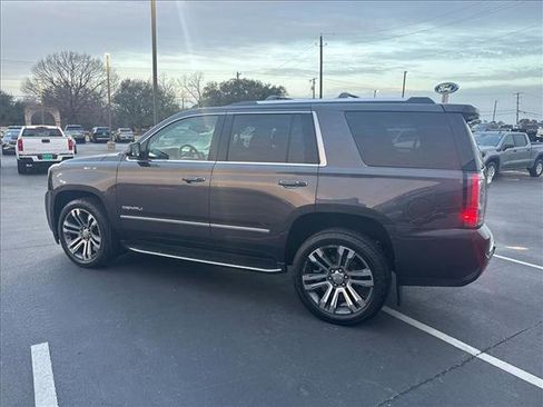 Used 2017 GMC Yukon Denali image 11