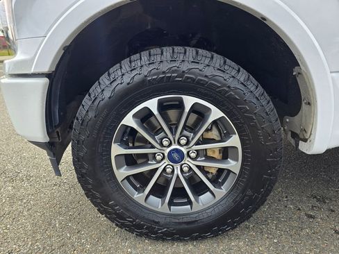 Used 2020 Ford F150 XLT w/ Equipment Group 302A Luxury image 10