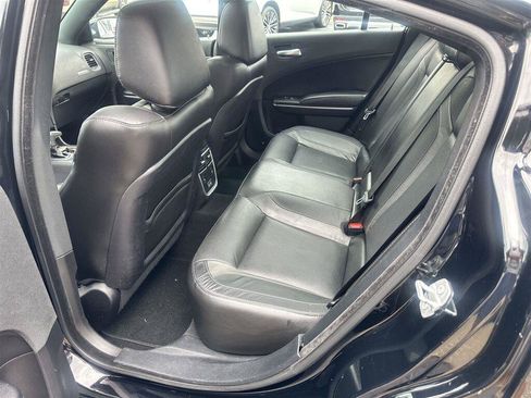 Used 2021 Dodge Charger SXT w/ Leather Interior Group RWD image 29