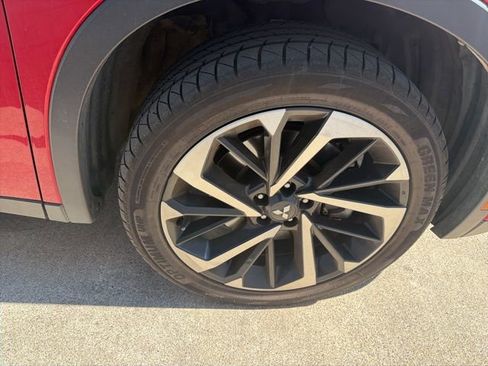 Used 2024 Mitsubishi Outlander SE image 12