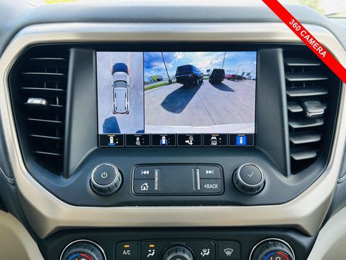 Used 2023 GMC Acadia Denali w/ Denali Ultimate Package image 16