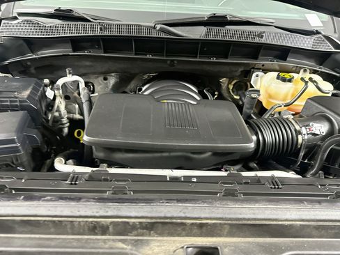 Used 2022 GMC Sierra 1500 SLT AWD/4WD image 33