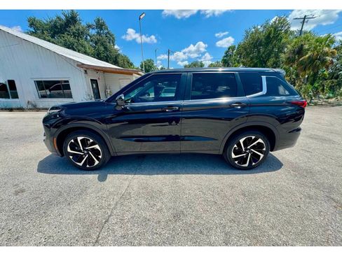 Used 2024 Mitsubishi Outlander SE FWD image 6