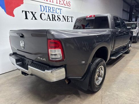 Used 2024 RAM 3500 Tradesman w/ Chrome Appearance Group image 6