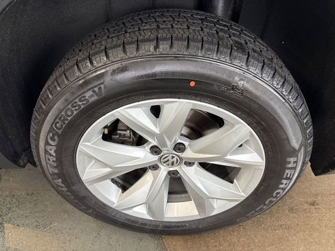 Used 2019 Volkswagen Atlas SE image 26