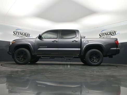 Used 2019 Toyota Tacoma SR5 RWD image 20