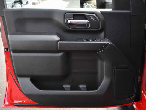 New 2026 Chevrolet Silverado 2500 Custom w/ Custom Value Package image 20