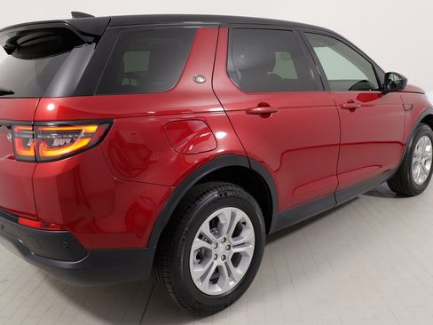 Used 2023 Land Rover Discovery Sport S image 24