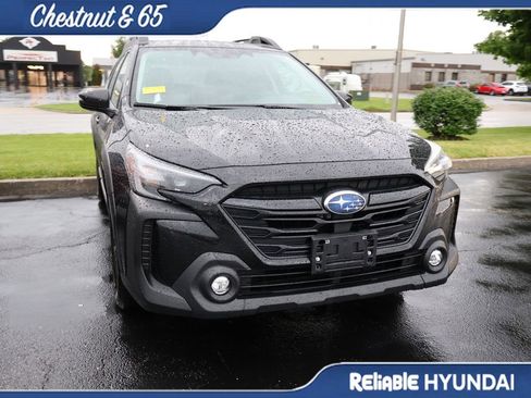 Used 2024 Subaru Outback Onyx Edition AWD/4WD image 3