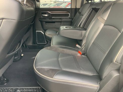 Used 2024 RAM 2500 Laramie image 15