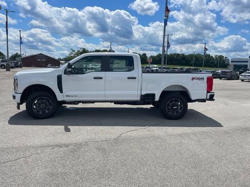 New 2026 Ford F250 XL w/ STX Appearance Package AWD/4WD image 9