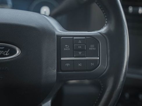 Used 2023 Ford F250 Lariat w/ Chrome Package image 34