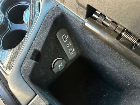 Certified 2018 Dodge Challenger R/T Plus image 27