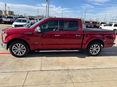 Used 2016 Ford F150 Lariat image 2