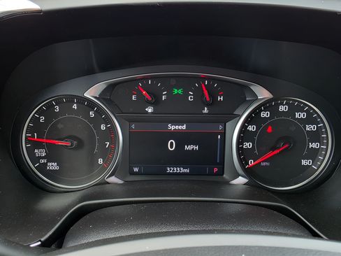 Used 2025 Chevrolet Blazer LT AWD/4WD image 9