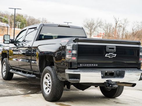 Used 2017 Chevrolet Silverado 3500 W/T w/ WT Convenience Package image 5