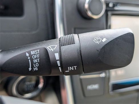 Used 2015 Toyota Camry image 23