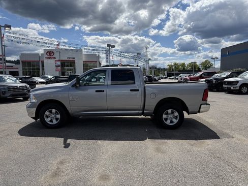 Used 2023 RAM 1500 Classic SLT w/ Trailer & Traction Group image 6