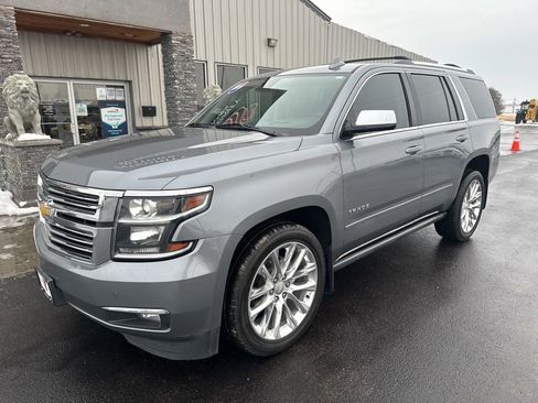 Used 2019 Chevrolet Tahoe Premier w/ Premier Plus Edition image 2
