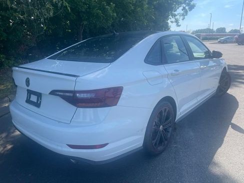 Used 2019 Volkswagen Jetta GLI FWD image 5