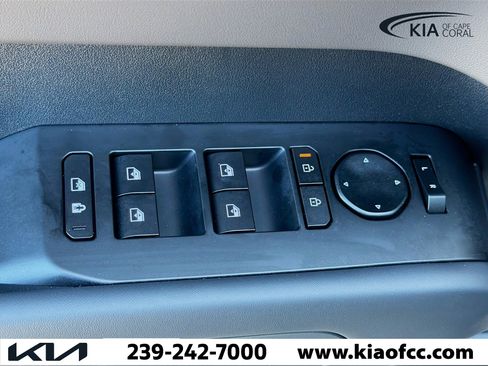 New 2027 Kia Telluride S image 23